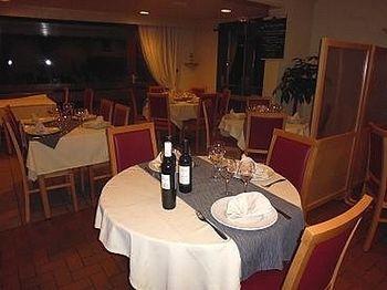 Hostellerie Des Enclos Guimiliau Ngoại thất bức ảnh